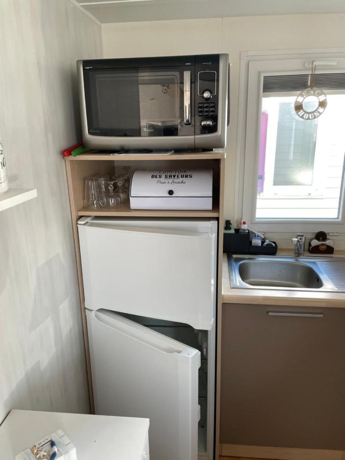 Chalet Up To 5 Persons Knokke Eksteriør billede