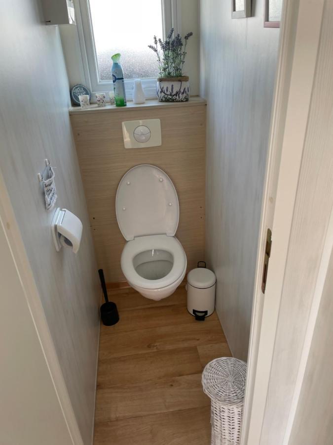 Chalet Up To 5 Persons Knokke Eksteriør billede