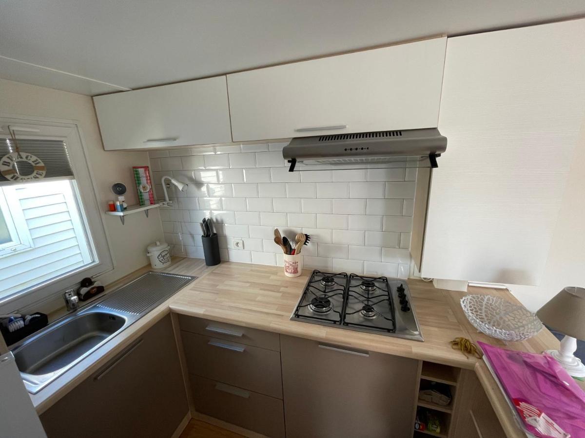 Chalet Up To 5 Persons Knokke Eksteriør billede