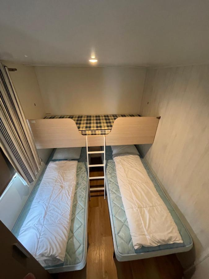 Chalet Up To 5 Persons Knokke Eksteriør billede